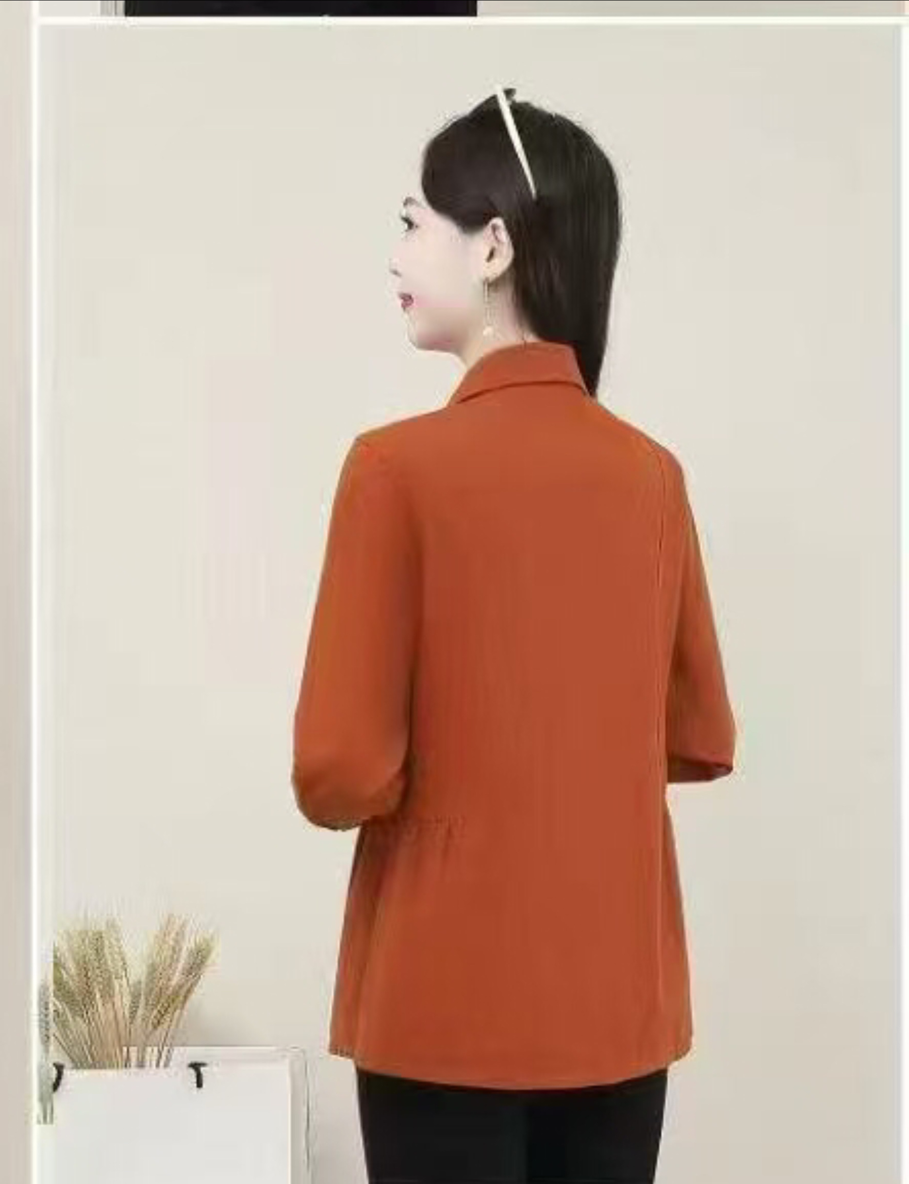 New arrivals for Spring/Autumn 2025 women's wear: Orange long-sleeved tops are trendy and fashionable. Sizes range from XL to 5XL Specification image