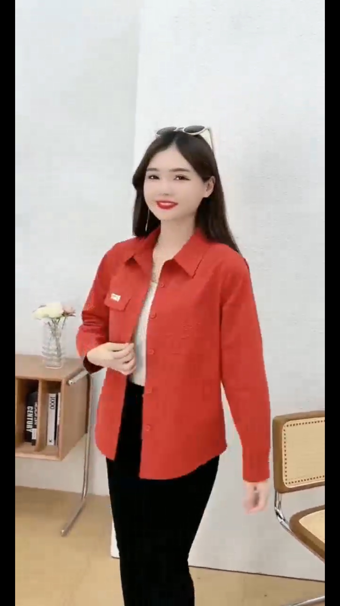 New arrivals for Spring/Autumn 2025 women's wear: Orange-red and yellow long-sleeved tops are popular and fashionable middle-aged clothing. Sizes range from XL to 5XL Application Scenario