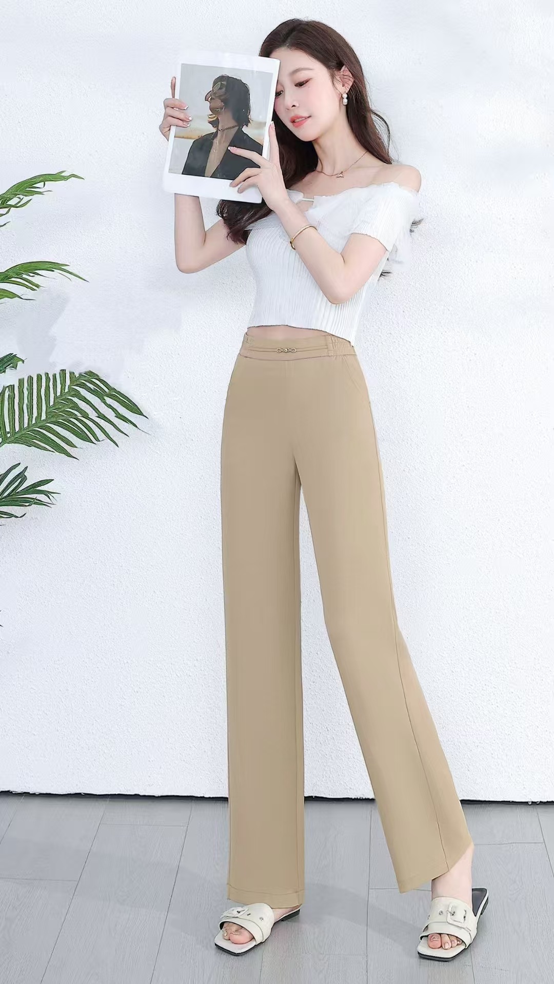 For the Spring and autumn of 2025, women's straight-leg pants are simple, height-enhancing, slimming, fashionable and trendy. The khaki pants are available in sizes ranging from 2XL to 5XL details Picture