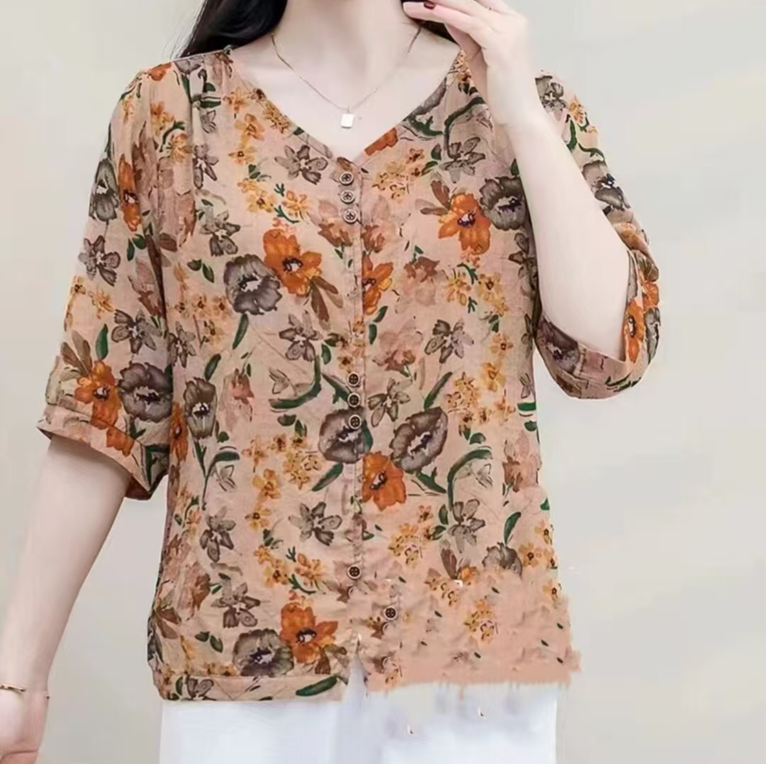 New arrivals: Spring/Autumn 2025 Women's yellow-flowered long-sleeved top, a trendy and fashionable middle-aged outfit, available in sizes from XL to 3XL