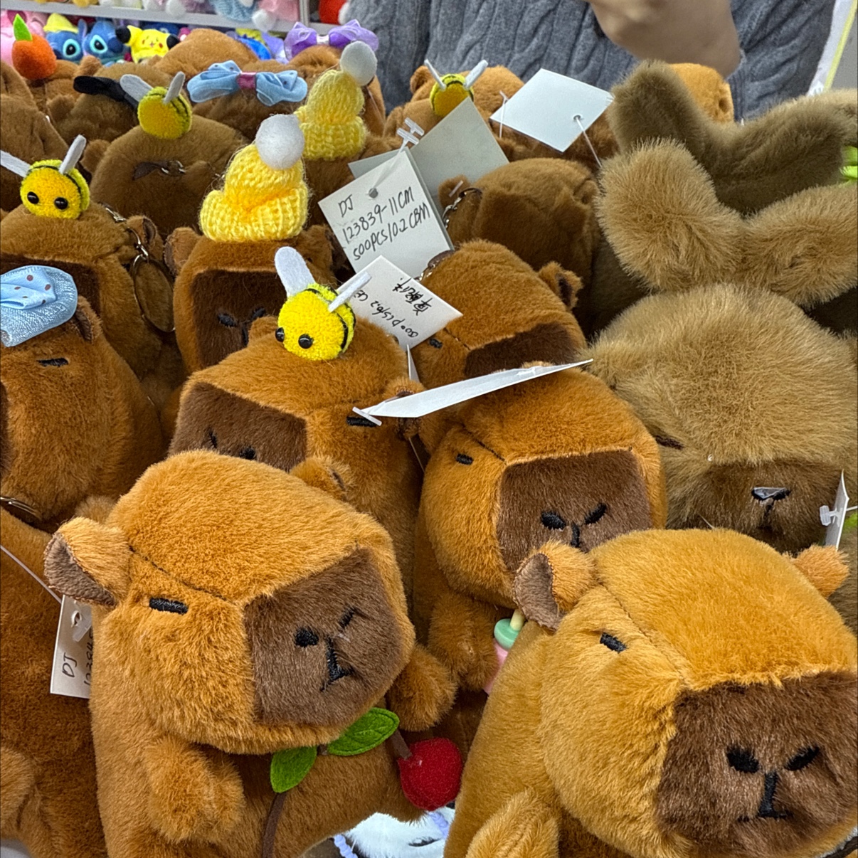 毛绒玩具挂件毛绒玩具小挂件水貂绒毛绒挂件毛绒挂件毛绒玩具毛绒玩具钥匙扣详情图2