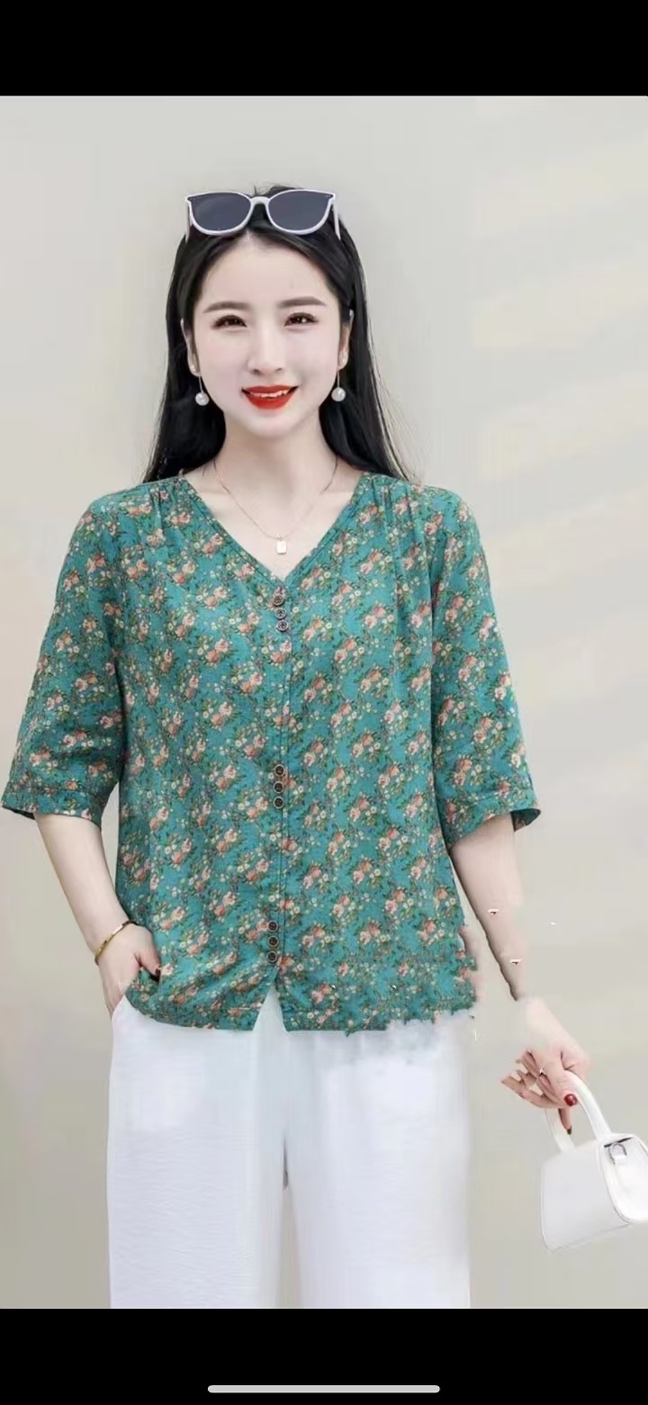 New arrivals: Spring/Autumn 2025 Women's long-sleeved floral tops, trendy and fashionable middle-aged clothing, available in sizes from XL to 4XL details Picture