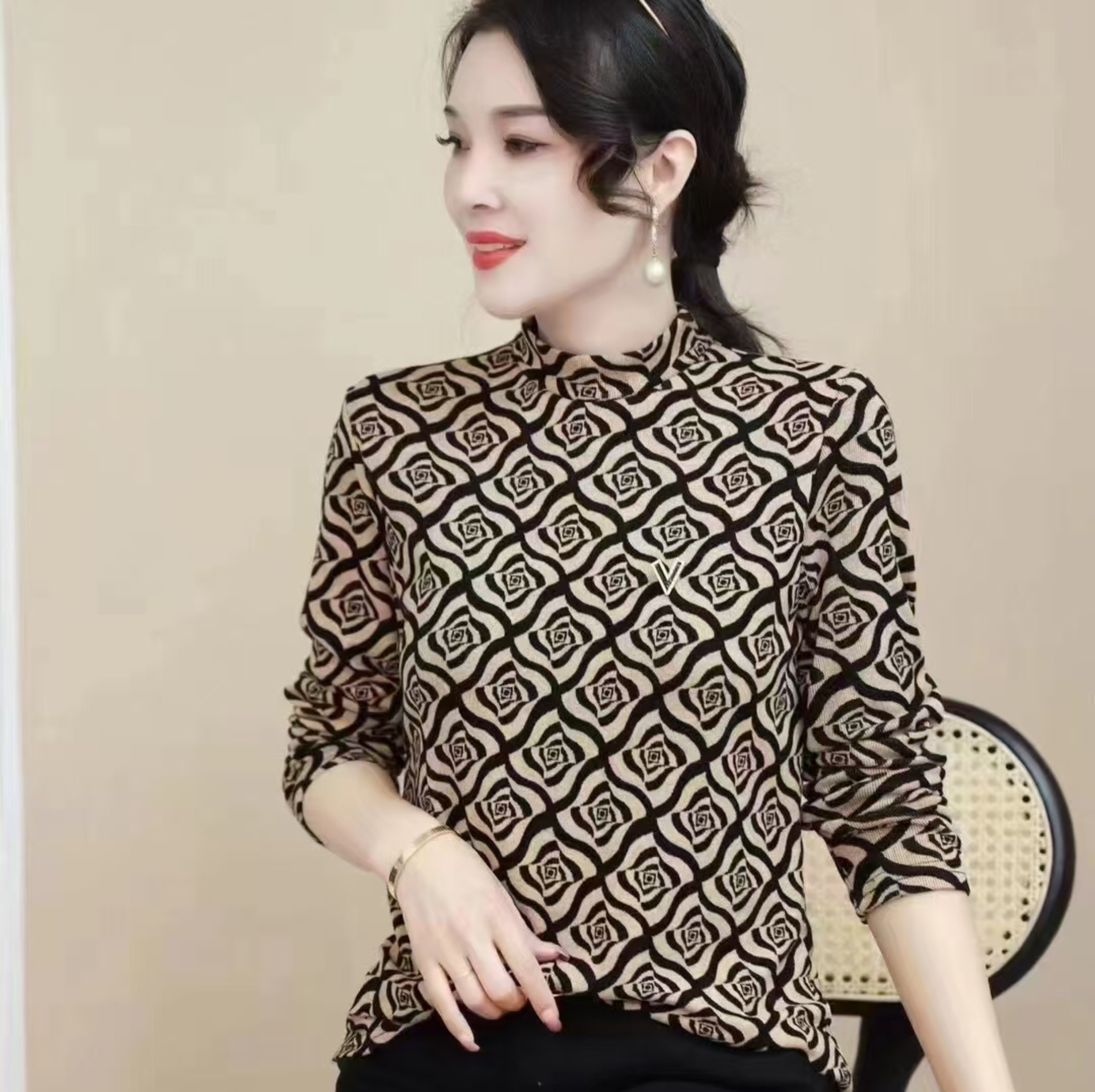新品上市2025春秋季女装貂绒长袖上衣流行款时尚中年服装码子XL-3XL