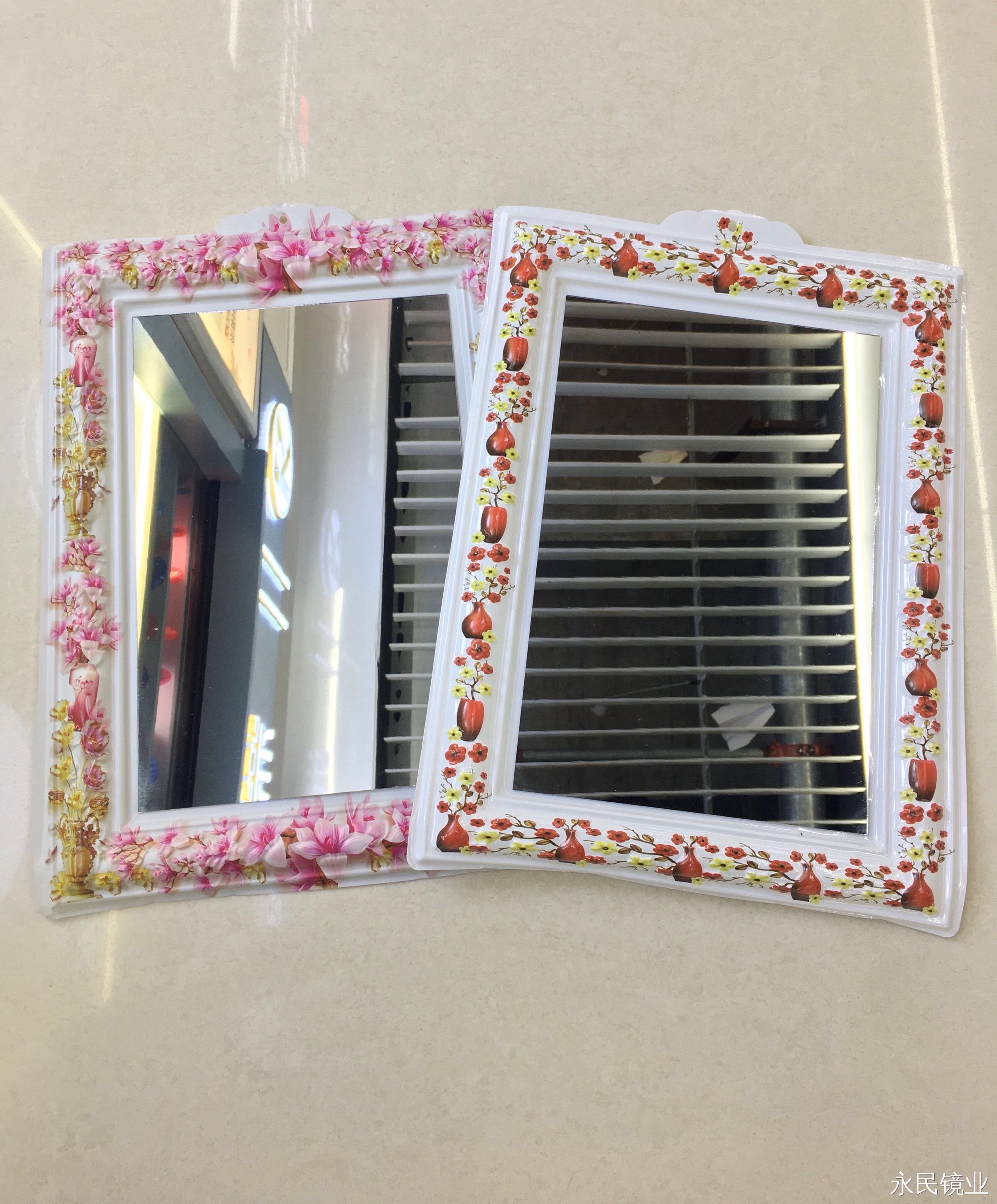 【永民镜业】花草20*30 出口外贸大货PVC框镜子学生宿舍便宜挂镜外贸大货便宜挂镜塑料框花色混装学生宿舍便宜挂镜 
