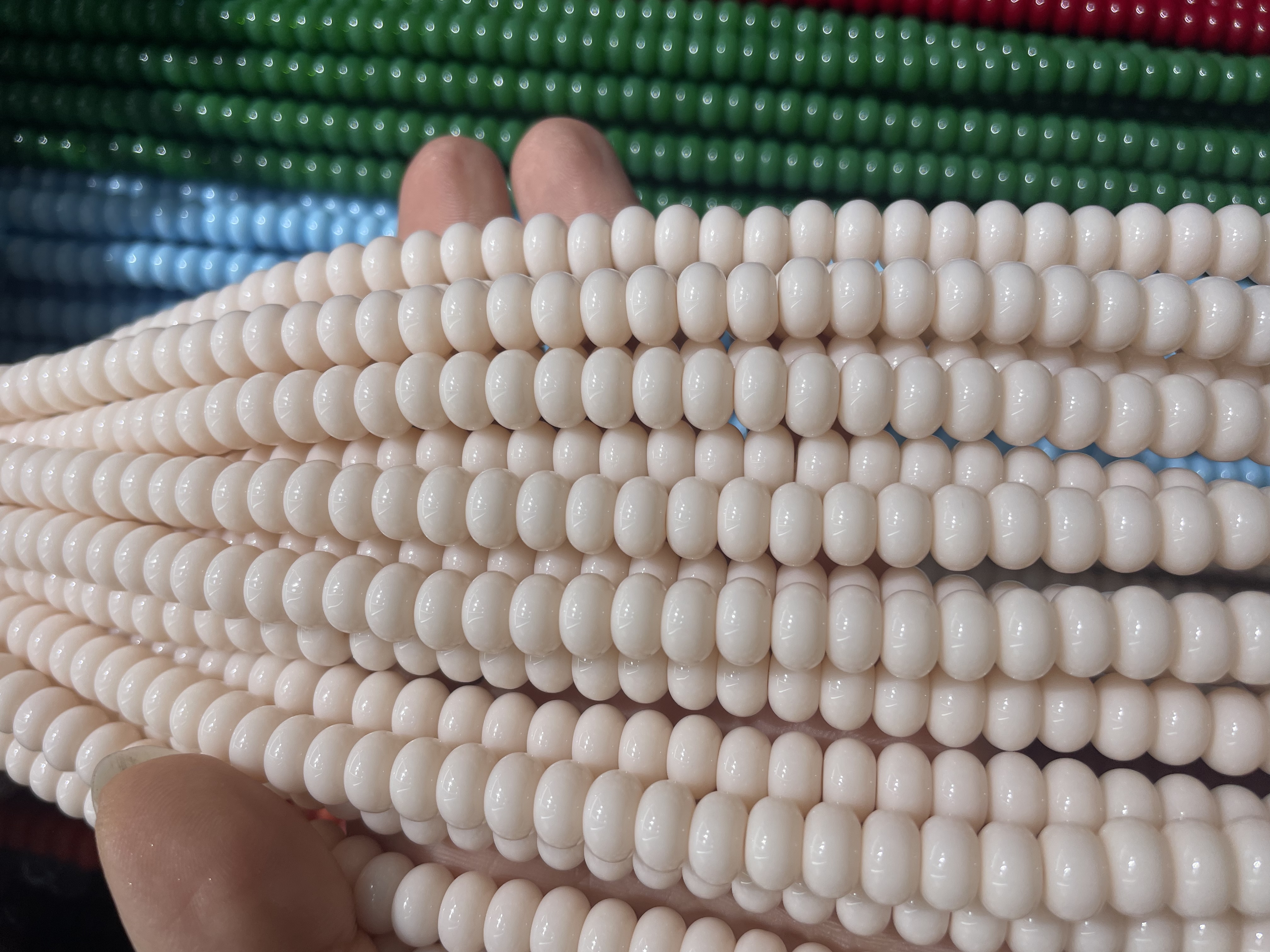 琉璃珠手工DIY散珠 米珠串珠 手链项链首饰制作材料 珠子配件批发零售详情图5