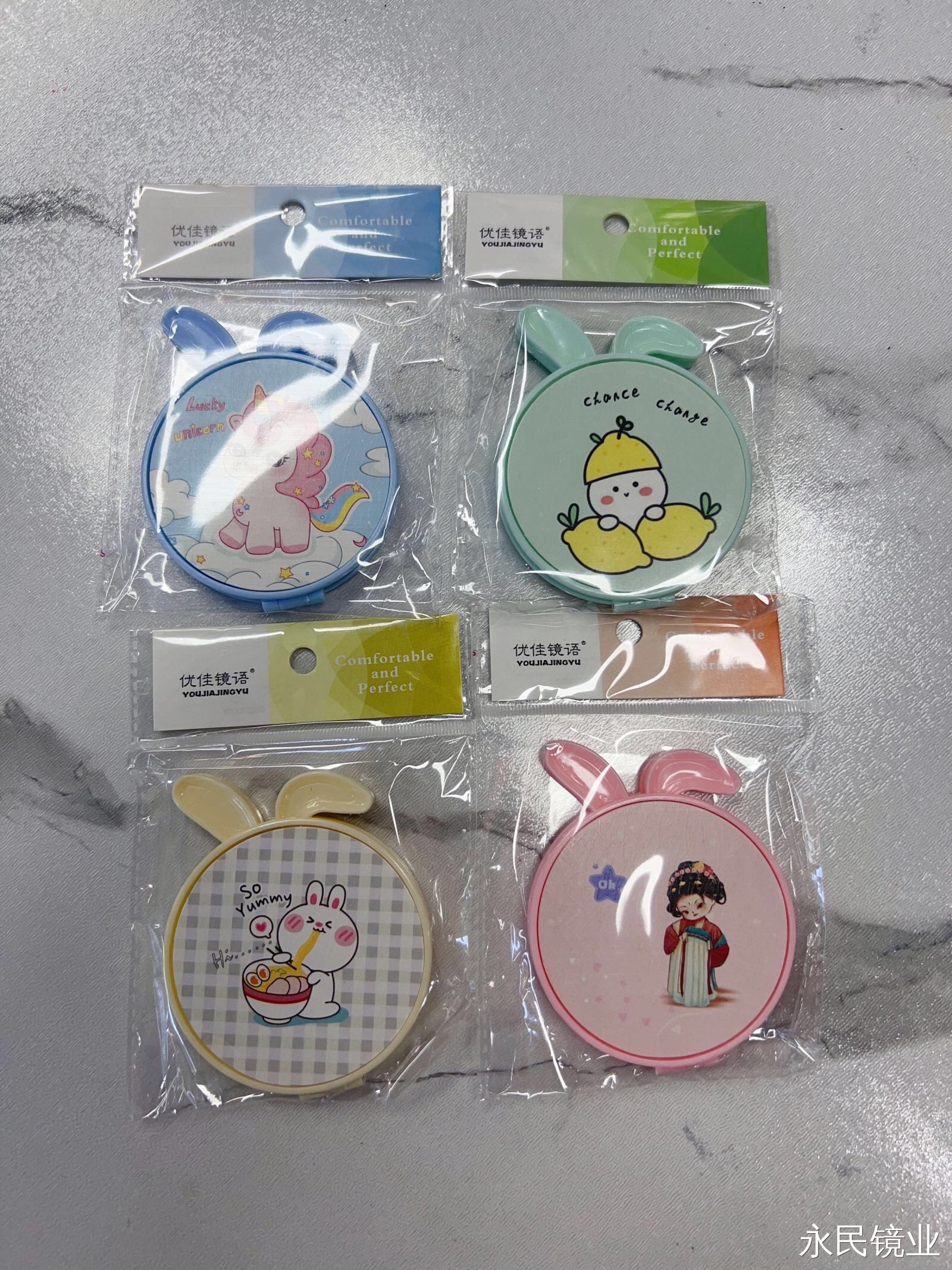 镜子/镜梳/化妆镜台镜/掐痘镜/木质化妆镜产品图