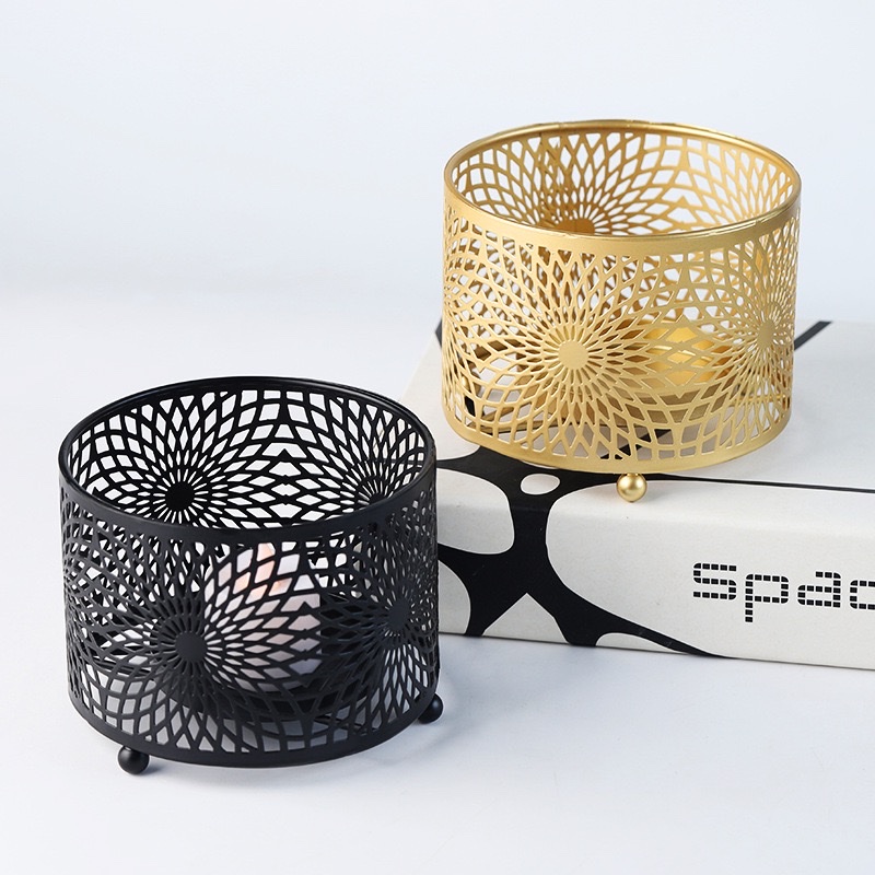 Factory direct sales of cross-border hollowed-out candle trays, Middle Eastern-style iron candlesticks, candle cups, romantic props, home decorations details Picture