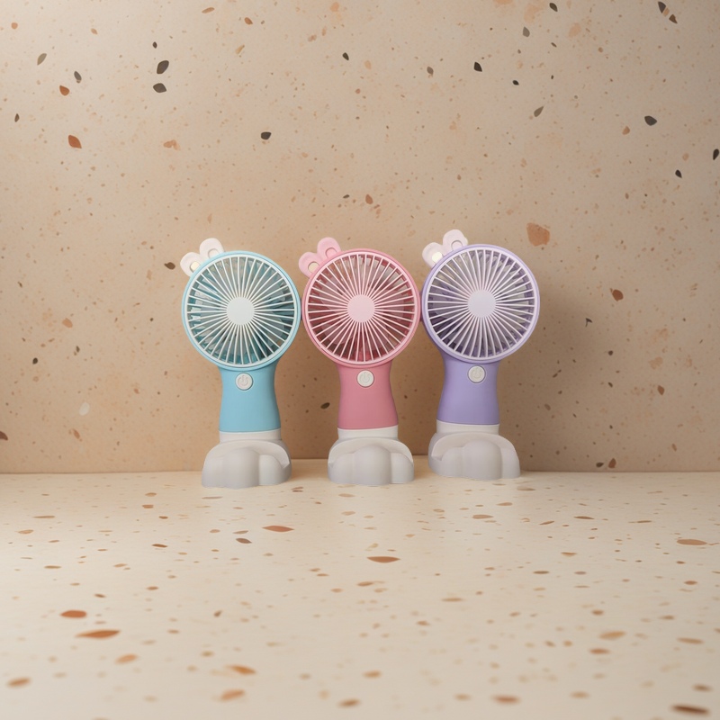 The new desktop handheld small fan, usb charging fan, is silent, portable, long-lasting and supports printing Application Scenario