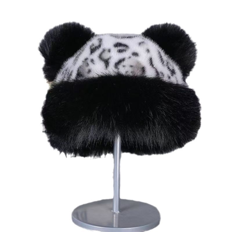 2025 New retro leopard print Mongolian hat for women's winter, cute bear Lei Feng hat, thickened warm ear-protecting velvet hat detail image 5
