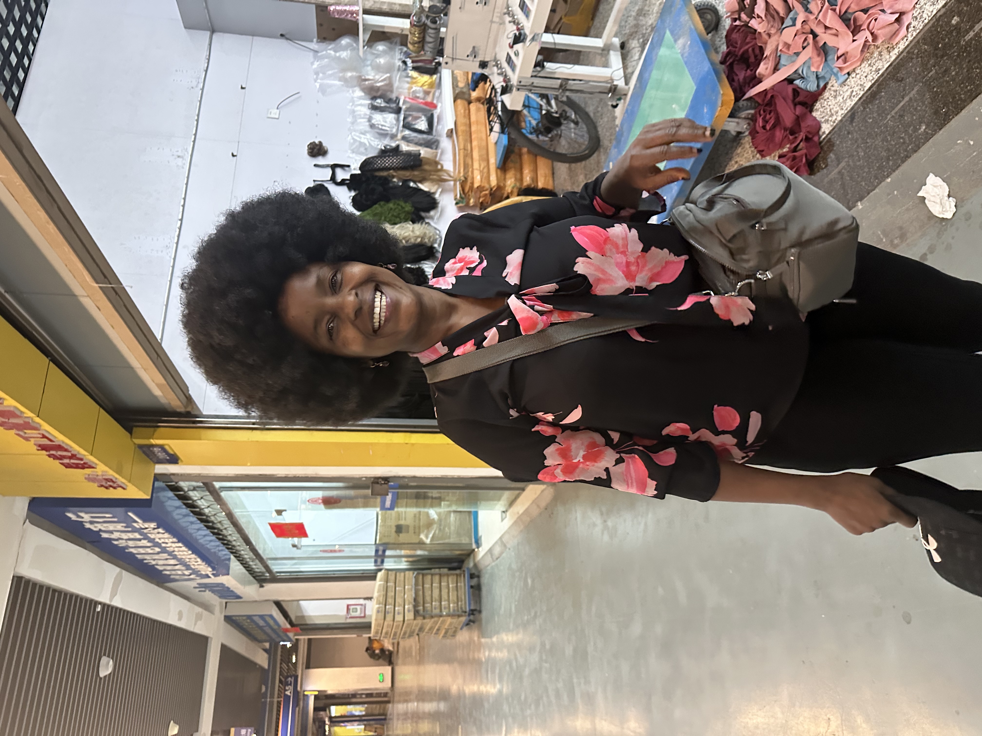 假发帽子 非洲热卖爆款 做工精致 超大个足重足量 不漏网 头围可调大小 内网是玫瑰花内网 详情图4