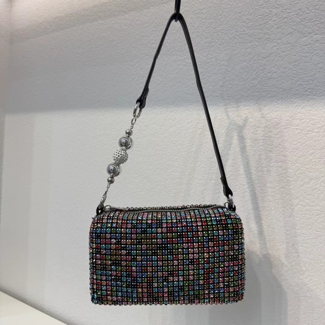 大王水钻包包满钻亮钻石包腋下包真皮单肩斜挎手提小包女白底实物图