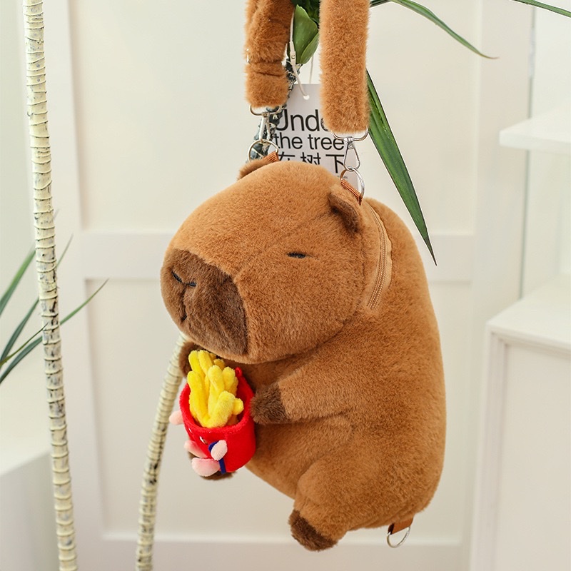 卡皮巴拉Jellycat毛绒玩具背包玩偶娃娃 软体抱枕 适合儿童亲子互动游戏
详情图2