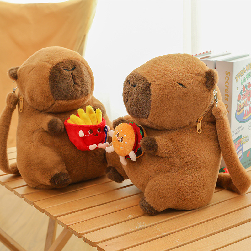 卡皮巴拉Jellycat毛绒玩具背包玩偶娃娃 软体抱枕 适合儿童亲子互动游戏
细节图