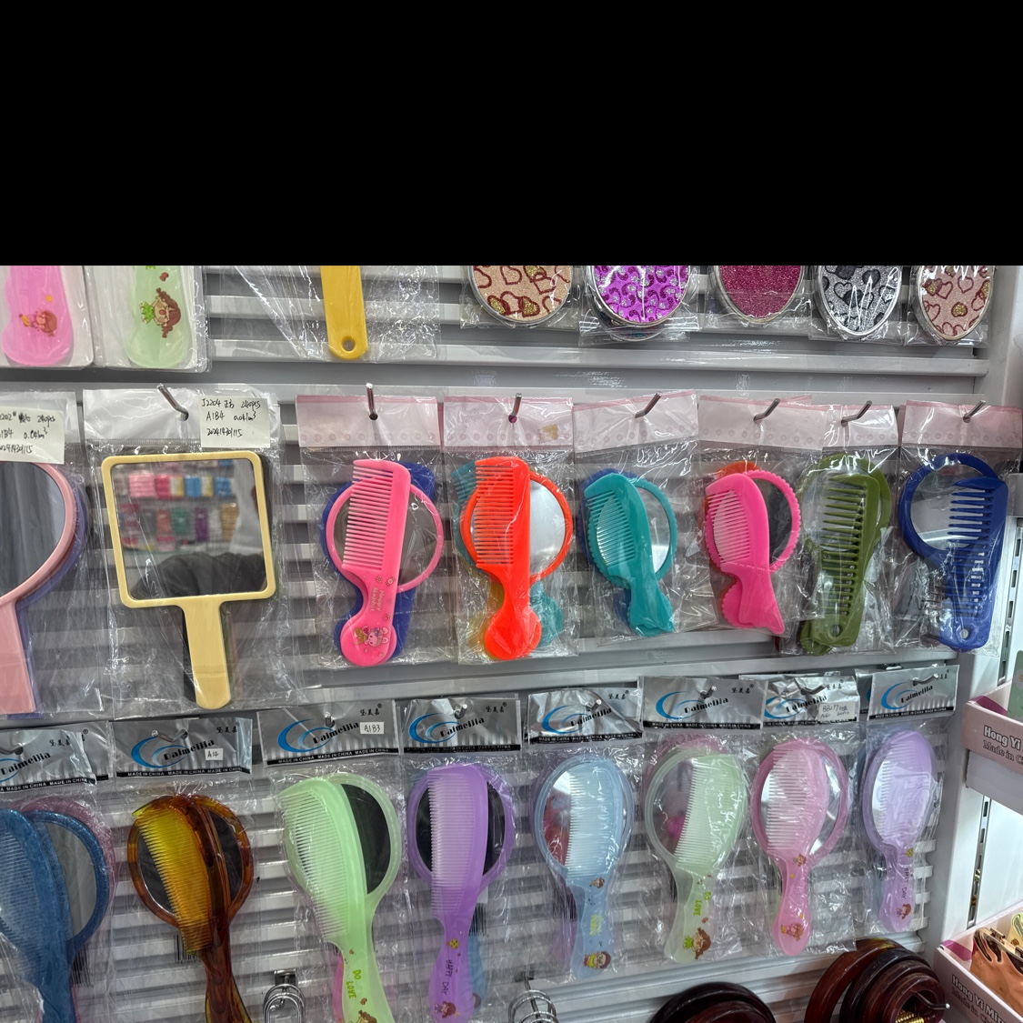 椭圆形化妆镜 小镜子便携式 高清镜面 美妆必备品 镜子化妆镜 精致小巧易携带细节图