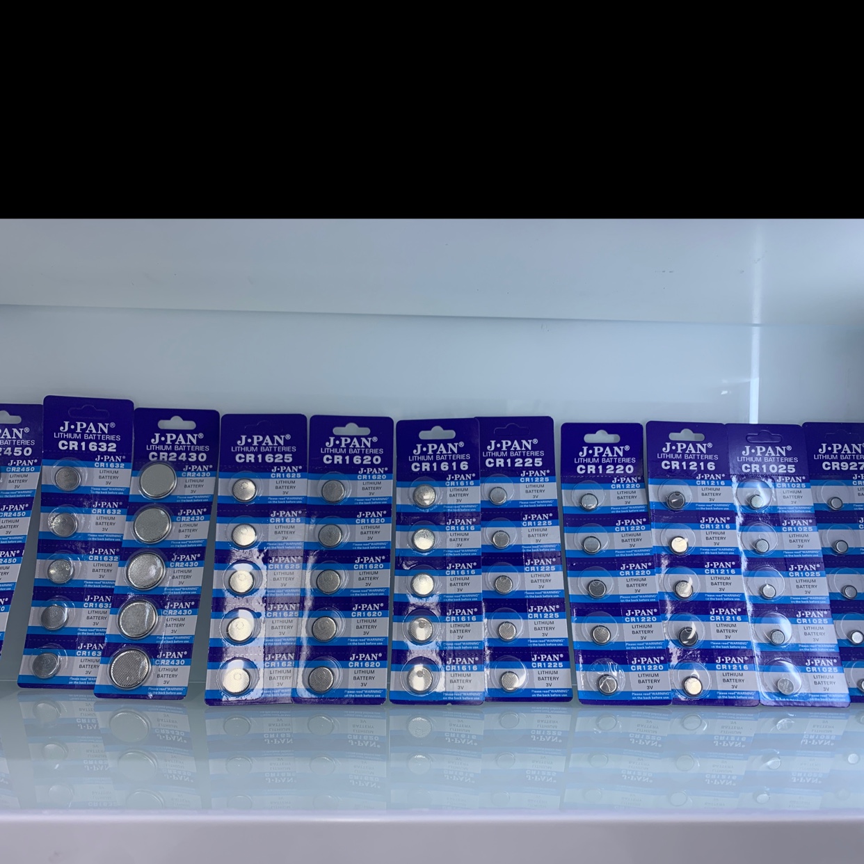 AG9纽扣电池1.55V碱性LR45小电子 1616 1225 1220 1216 1025 927图