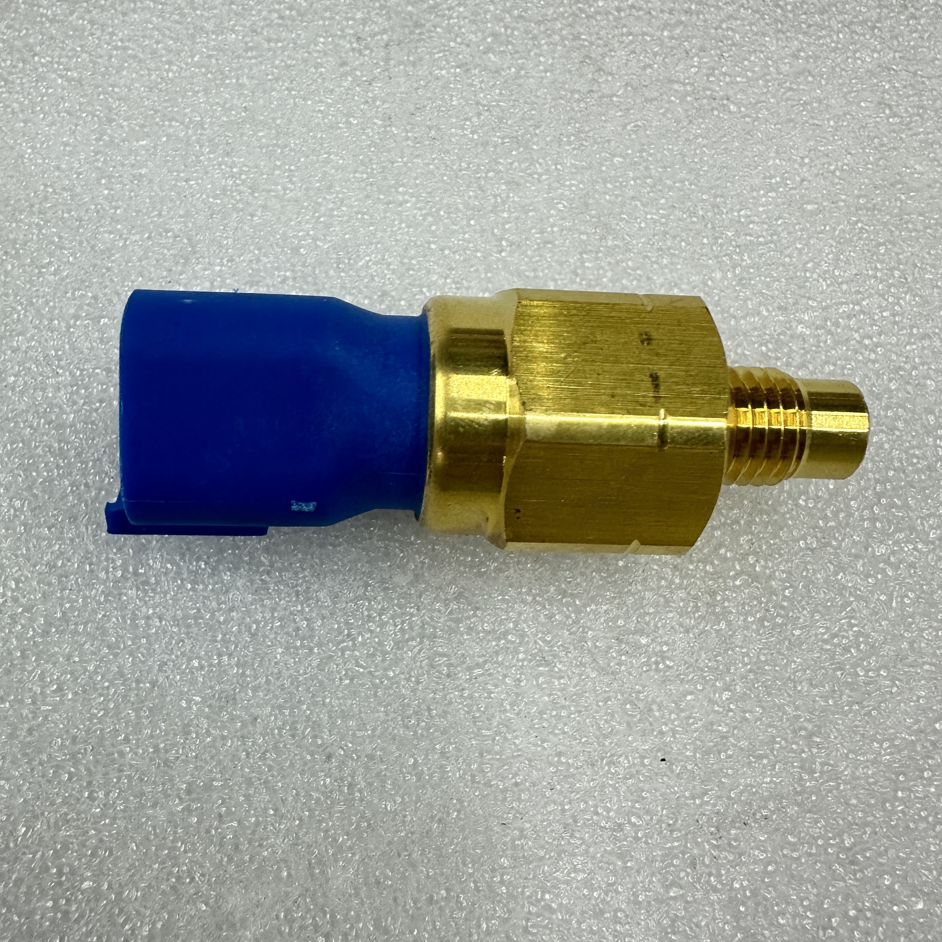 工程车配件适用于JCB杰西博发动机机油压力传感器 320/04558