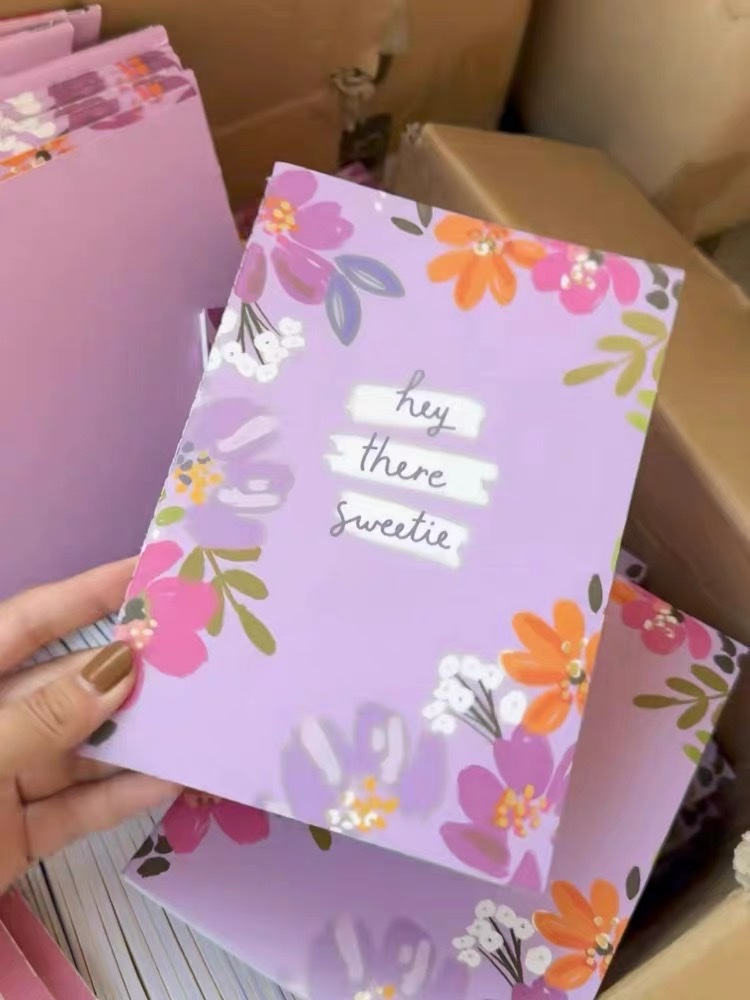 Huijin Stationery's new product is a custom-made Russian purple flower A5 student office supply notebook Huijin Stationery's new product is a custom-made Russian purple flower A5 student office supply notebook