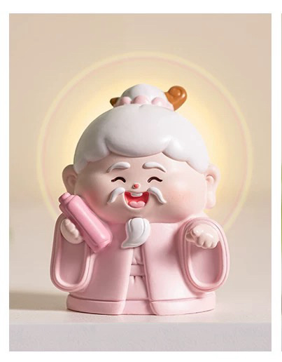 Car ornaments and automotive supplies. 