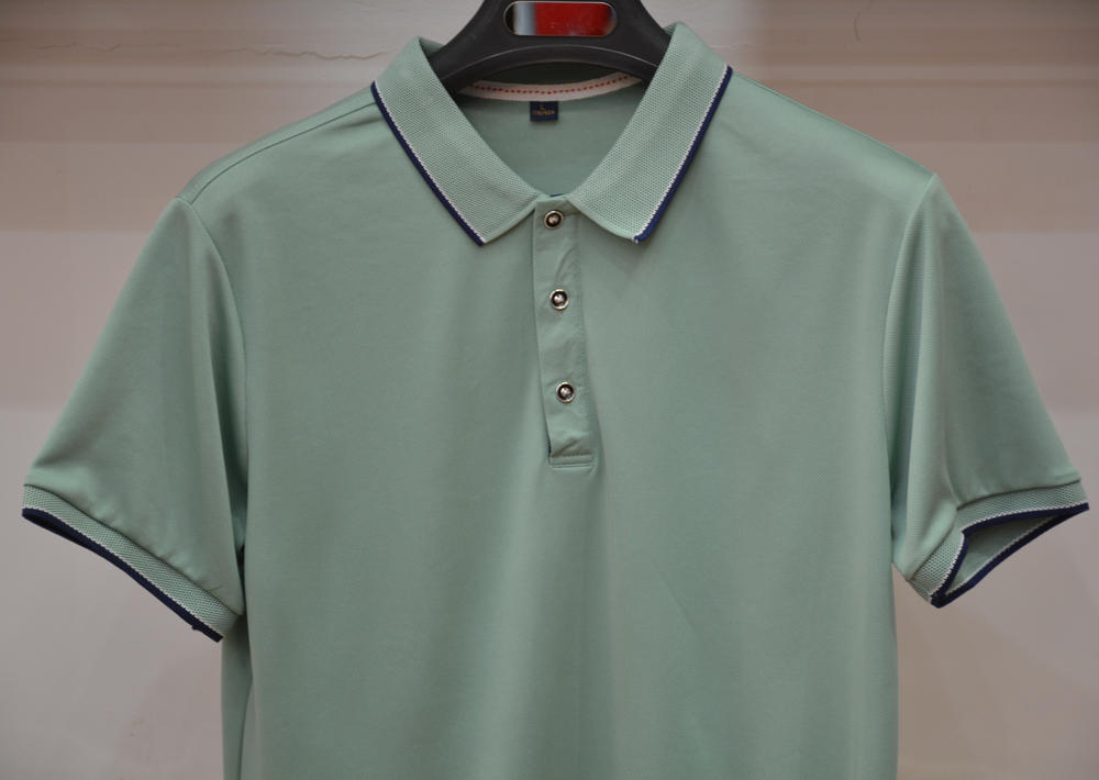 The New Cross-Border High-End Small-Neck Quick-Drying Two-Tone Short-Sleeved Polo Advertising Shirt With A Lapsed Collar For Both Men And Women Is Now Available. The Shirt Is Comfortable, Breathable, Fashionable, Casual And Trendy As A Base Layer undefined