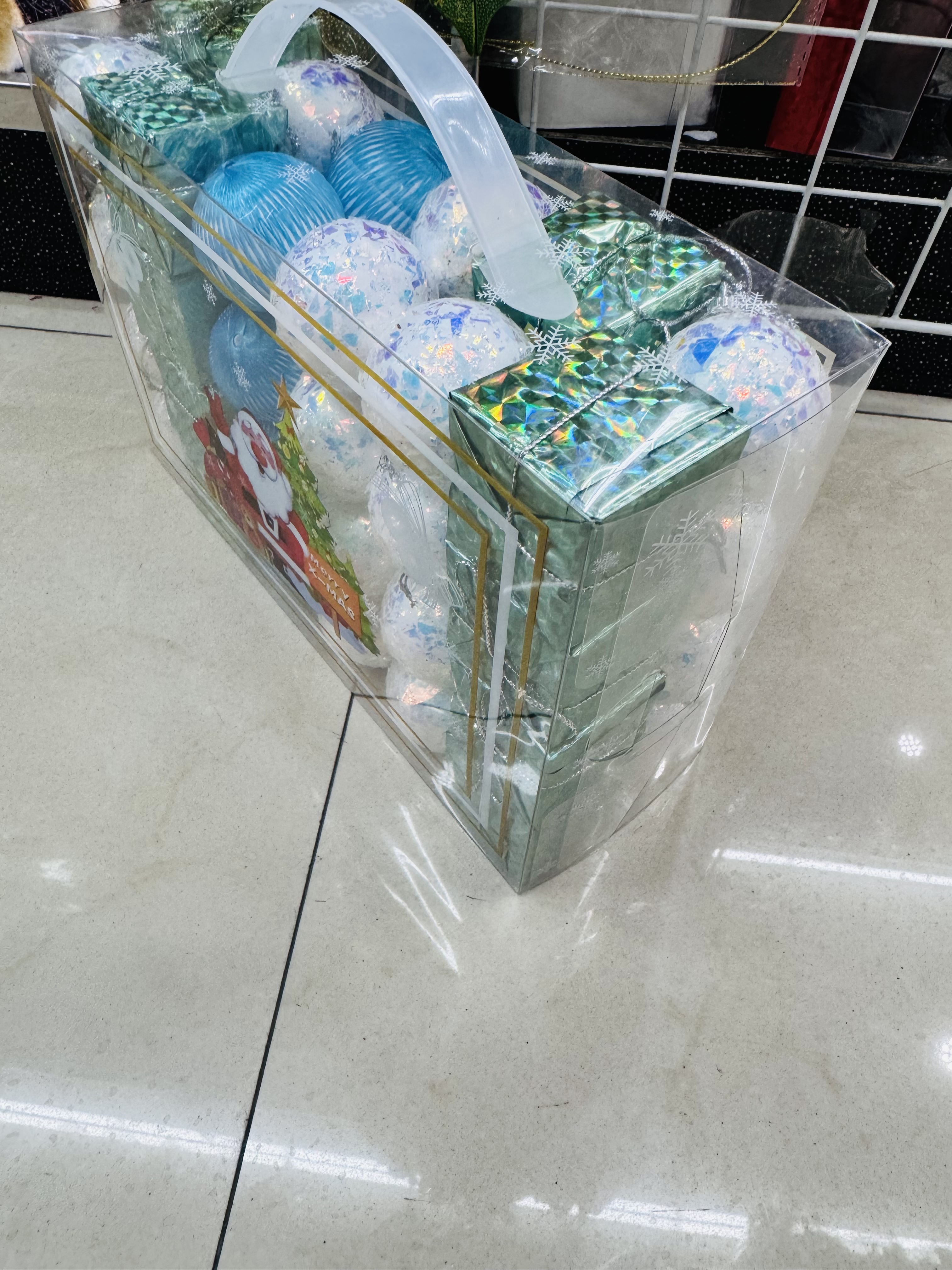 Christmas gift box details Picture