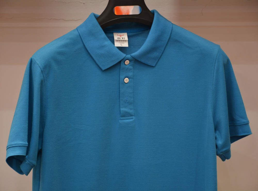 Cross-border Bull shirt lapel new short-sleeved lapel polo for both men and women, fashionable and casual polo for both men and women, simple and comfortable short-sleeved trendy polo detail image 19
