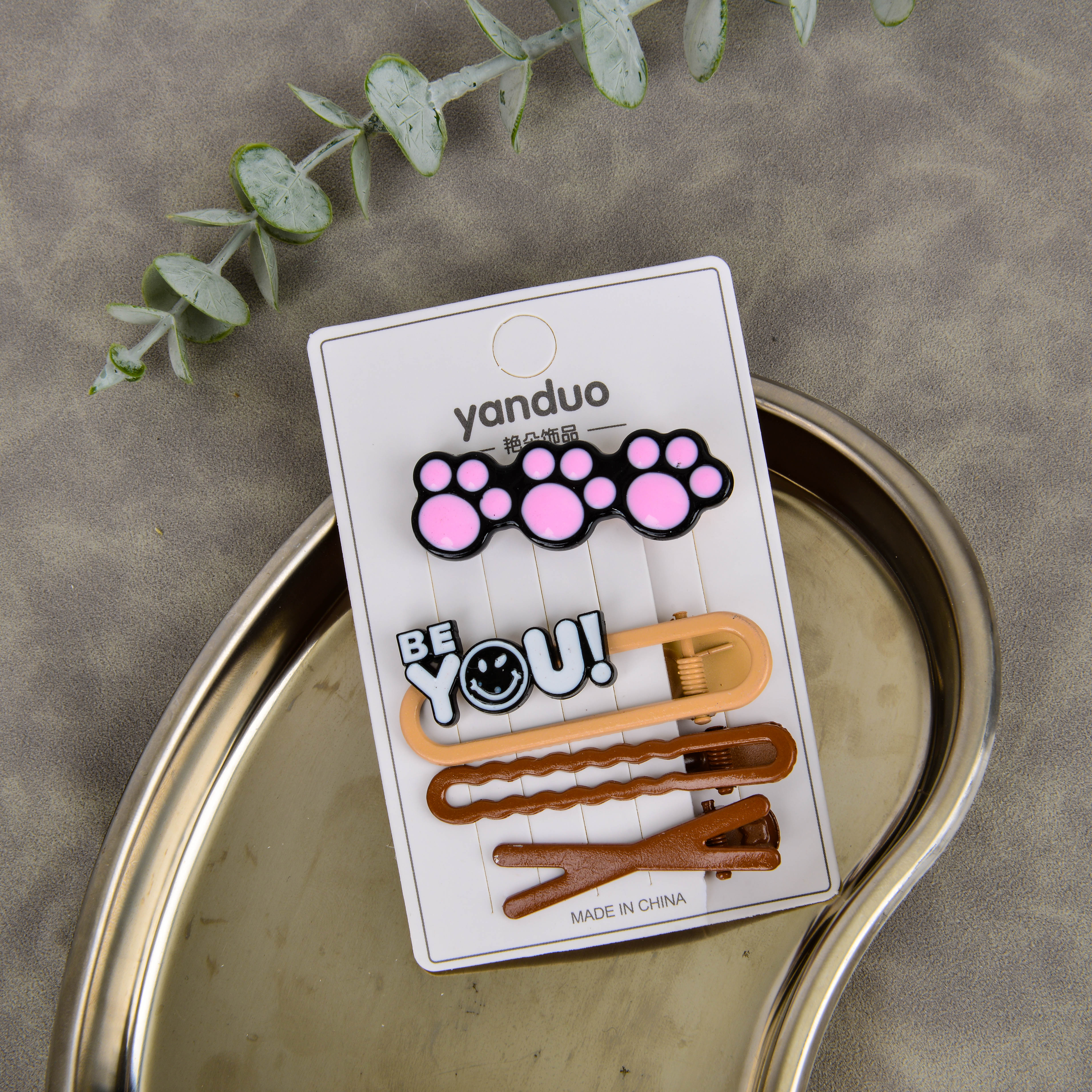 Cat paw hairpin Specification image