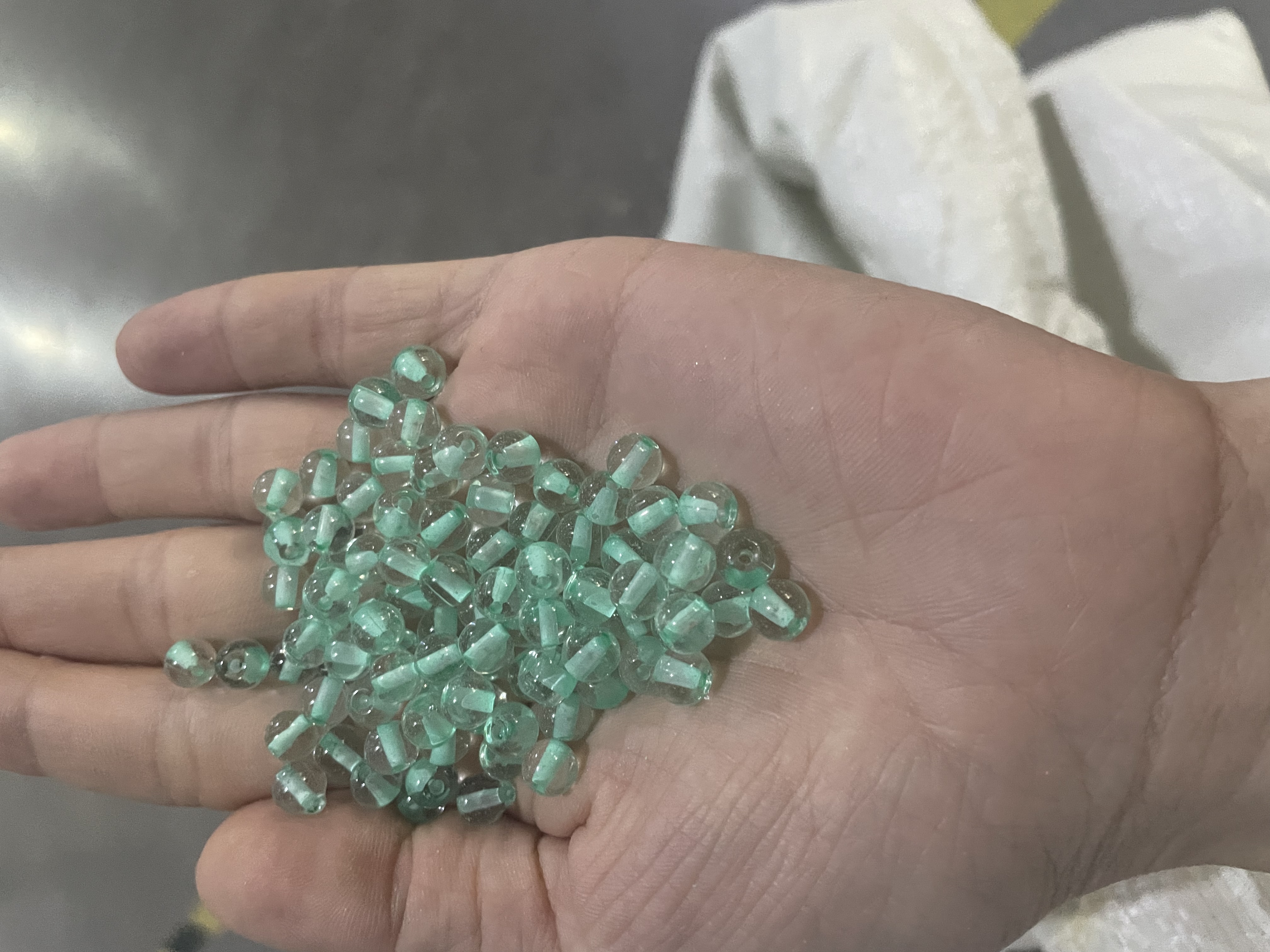 琉璃珠子精美散珠 DIY手工串珠材料 琉璃散珠手链配件 手工珠子首饰制作详情图10