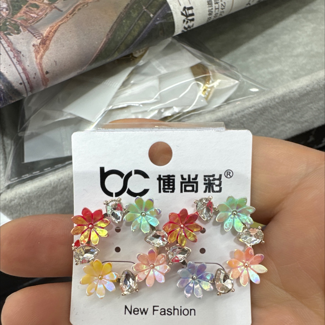 简约时尚耳饰品 精致耐用耳钉饰品饰品耳钉耳饰