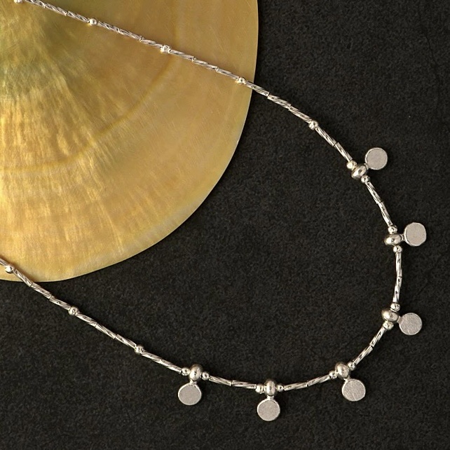 银饰 淡水珍珠项链 高品质珍珠饰品 精致女士项链 1件起批 珍珠项链礼盒装送女友细节图