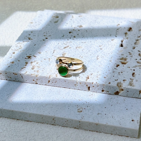 The stainless steel colored zircon ring features a unique design with a vintage style and a brilliant zircon luster, making it a fashionable jewelry for women The stainless steel colored zircon ring features a unique design with a vintage style and a brilliant zircon luster, making it a fashionable jewelry for women