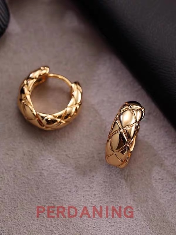 PERDANING 玫瑰 刘亦菲同款金色菱格圈圈耳环女 高级感耳钉耳饰女