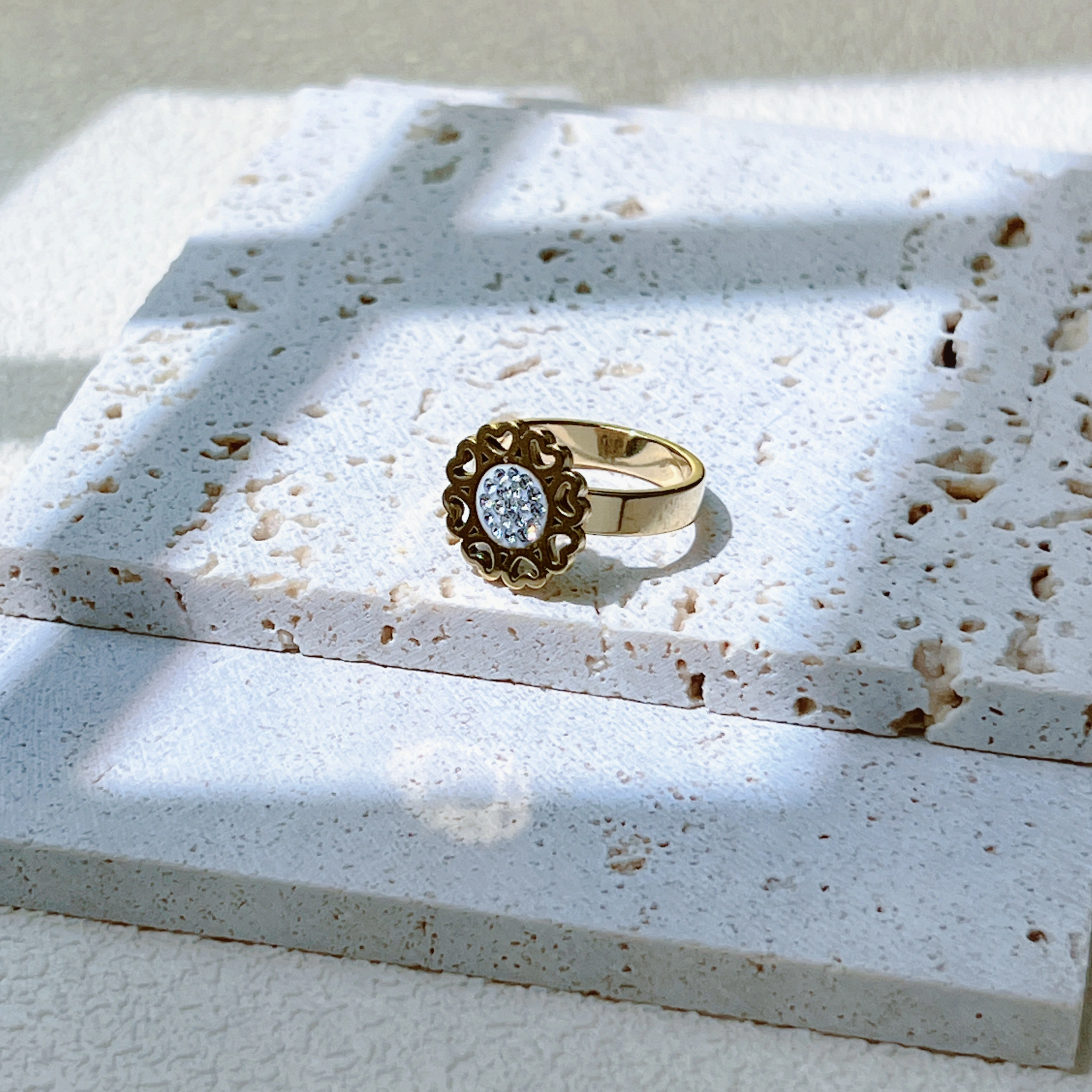 Stainless steel colored zircon ring with unique design, medieval style zircon brilliant luster, fashionable women's ring jewelry detail image 7