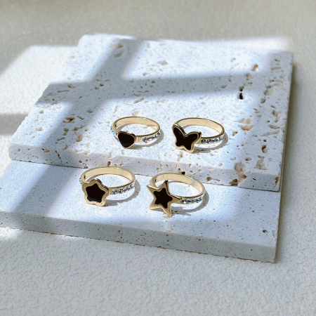 Stainless steel colored zircon ring, fashionable vintage style, exquisite luster zircon ring, unique design, women's jewelry Stainless steel colored zircon ring, fashionable vintage style, exquisite luster zircon ring, unique design, women's jewelry