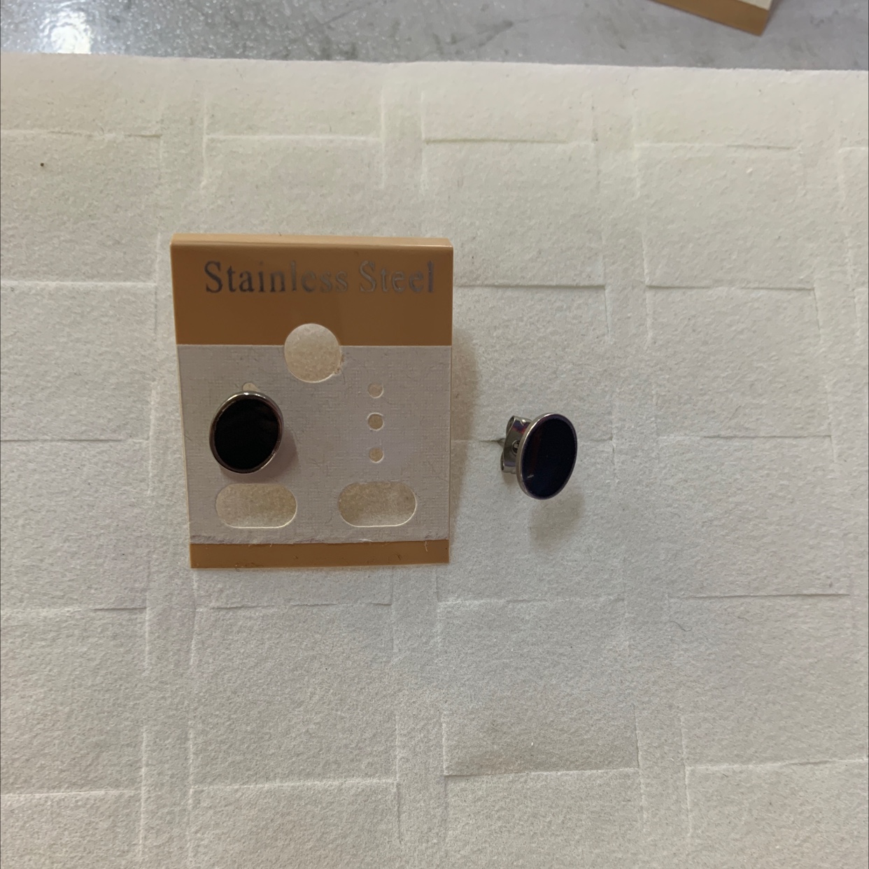 程洁不锈钢材质饰品批发零售款式时尚简洁精致大气上档次不绣钢耳钉详情图7