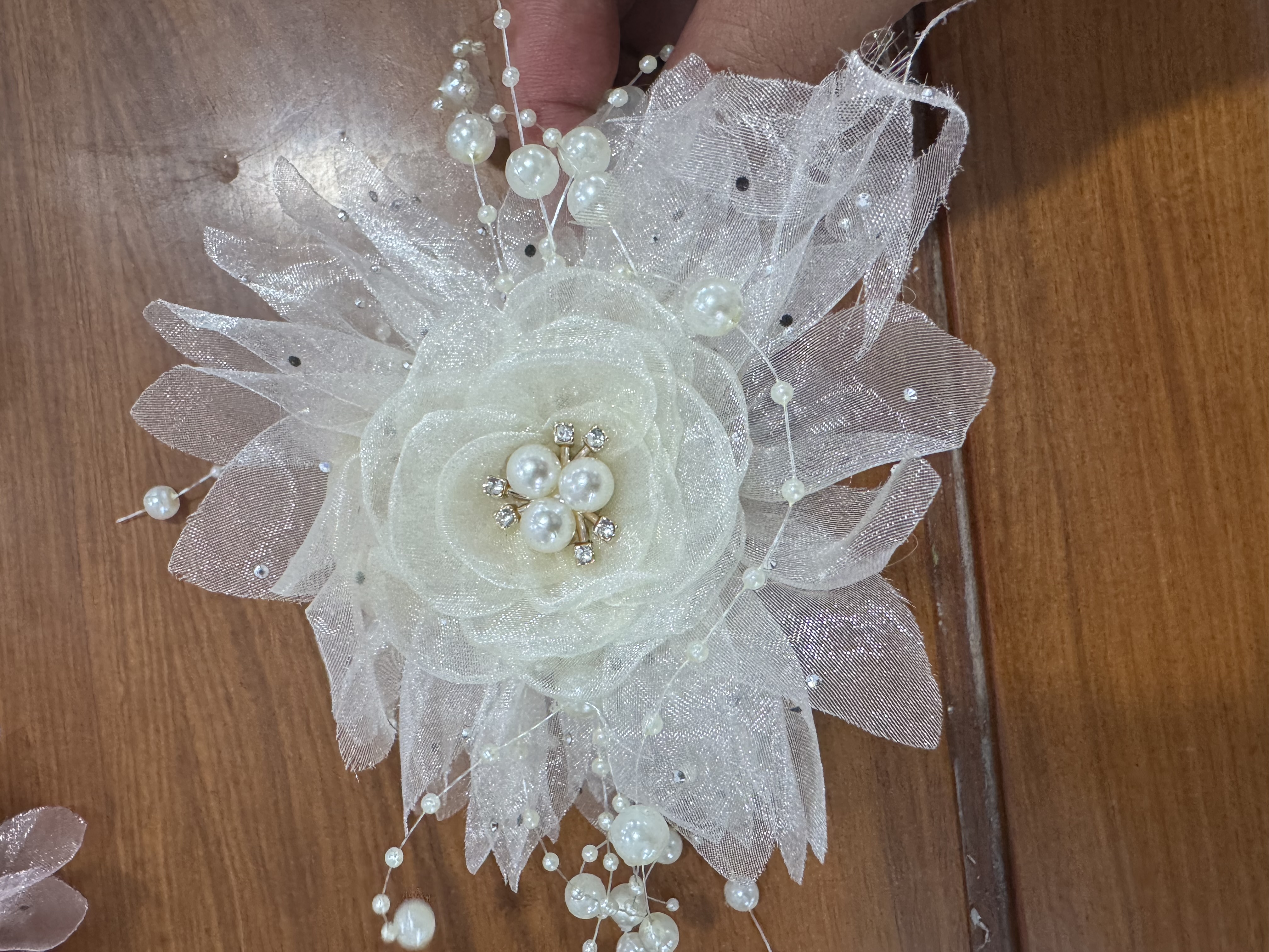 国潮系列长链珍珠花爪夹点钻BB夹抓夹发饰头饰 精致百搭发夹 时尚简约造型夹