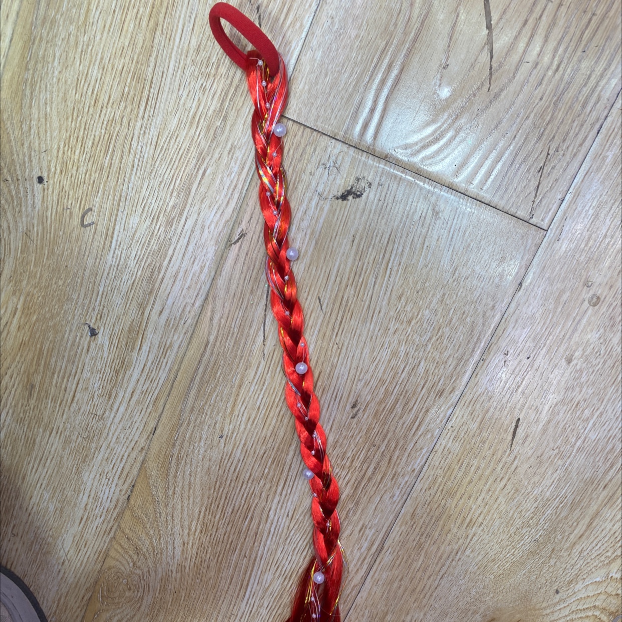 Children's hair clips and headwear are beautiful, shiny, diamond-shaped, lightweight, durable and do not damage hair quality. They are cute hair accessories specially designed for babies details Picture