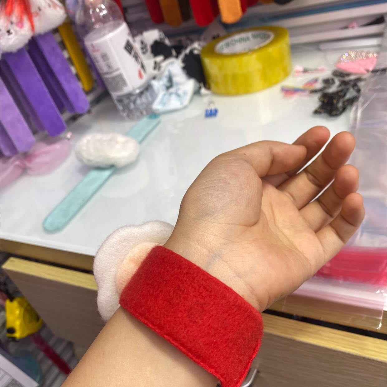 Christmas Eve gifts: Pop pop rings, children's pop pop rings, wristbands, plush pop pop rings, Christmas-style hair clips Specification drawing