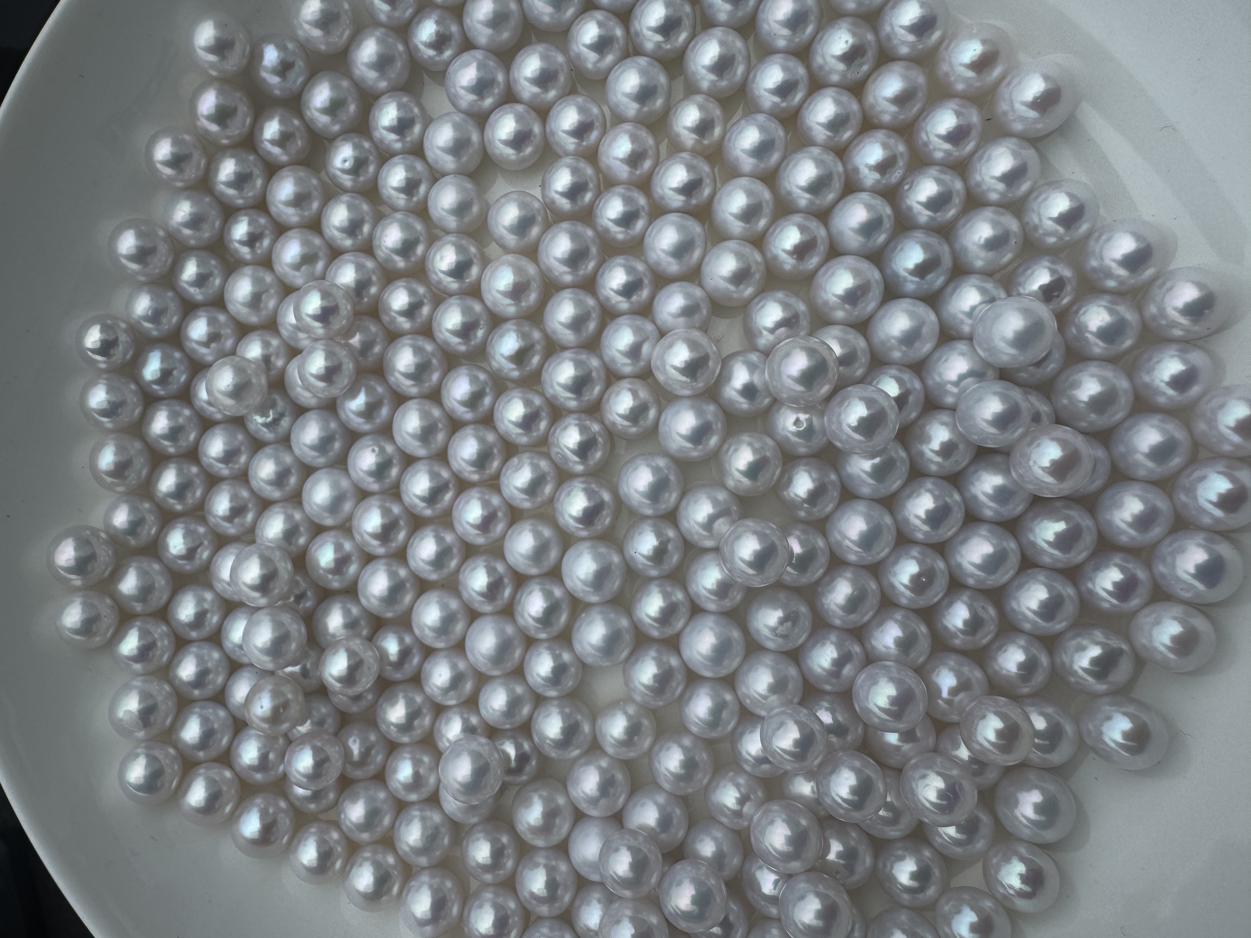 厂家直销天然淡水珍珠半成品diy裸珠正圆无暇强光 镜面光白透粉做耳钉吊坠 天花板送女友送妈妈 堪比海水产品图