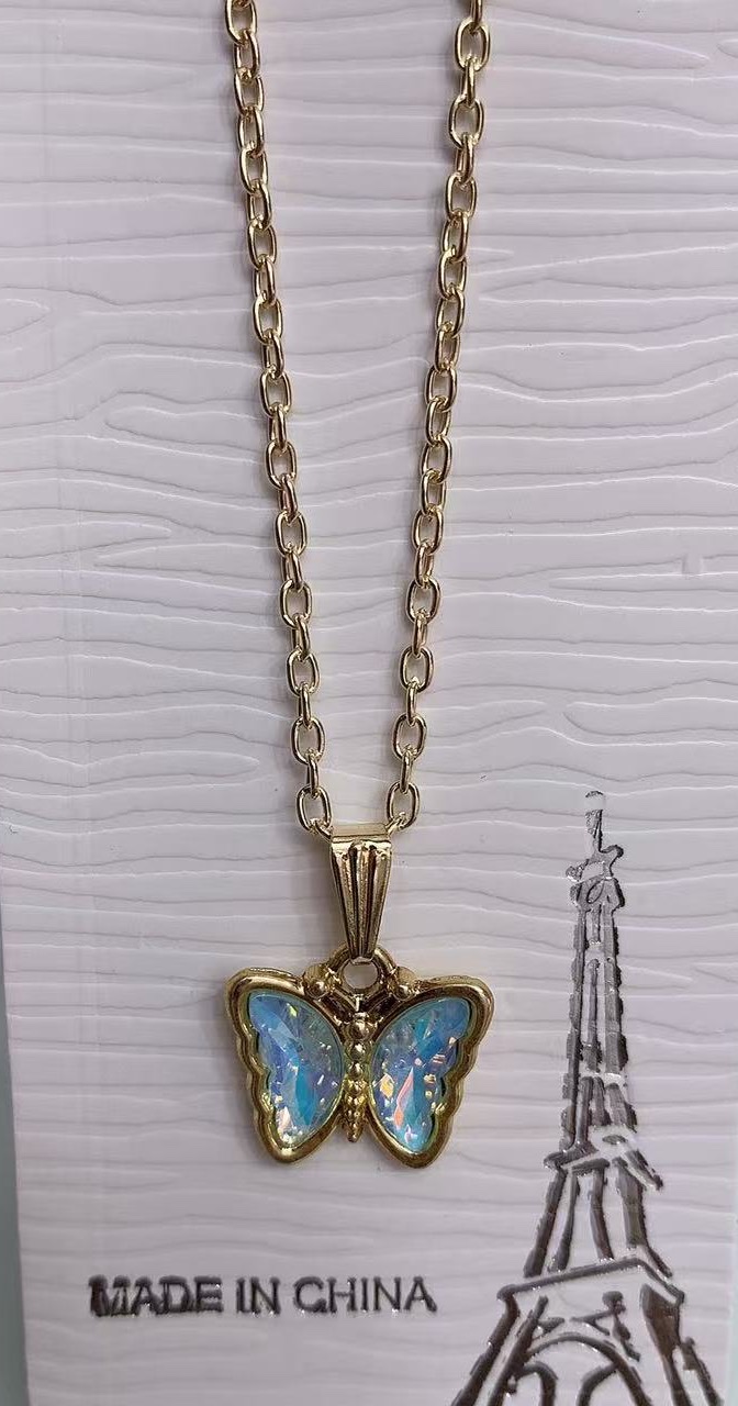 Gemstone butterfly necklace, pure silver jewelry, imitation stone pendant, simple and fashionable ladies' jewelry, elegant and refined gift selection