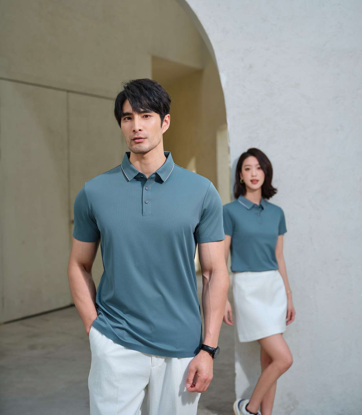 Cross-border high-quality 5A300 brocade ammonia seamless solid color round neck seamless, high-end quick-drying ice cool silk men's short-sleeved, high-end occasion men's casual wear, comfortable, breathable and fashionable new style detail image 18