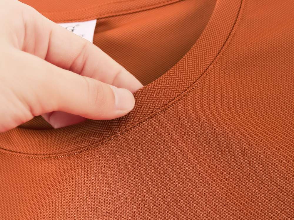 Cross-border high-quality 5A100 brocade ammonia seamless solid color round neck seamless, high-end quick-drying ice cool silk men's short-sleeved, high-end occasion men's casual wear, comfortable, breathable and fashionable new style detail image 10