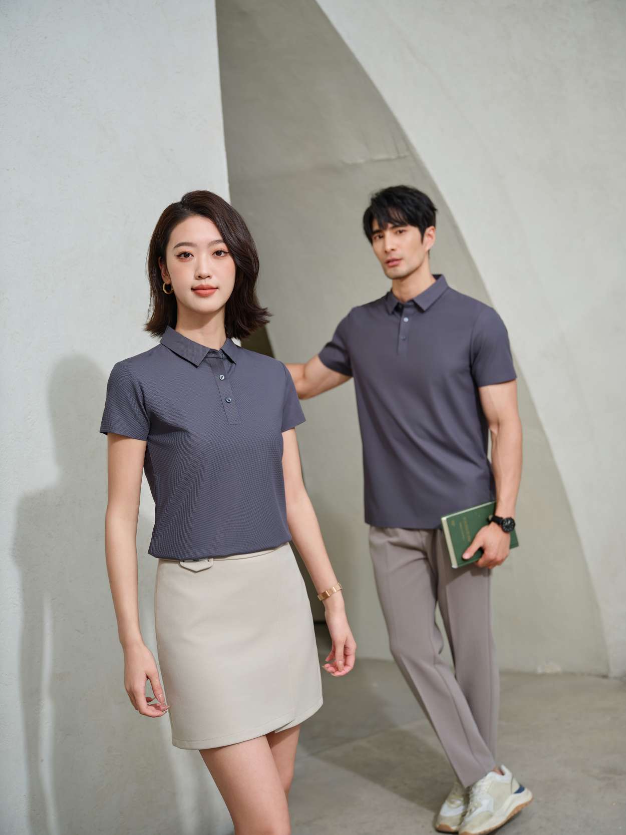 Cross-border high-quality 5A500 brocade ammonia seamless solid color round neck traceless high-end quick-drying ice cool silk men's short-sleeved casual wear for high-end occasions, comfortable, breathable and fashionable new style detail image 17