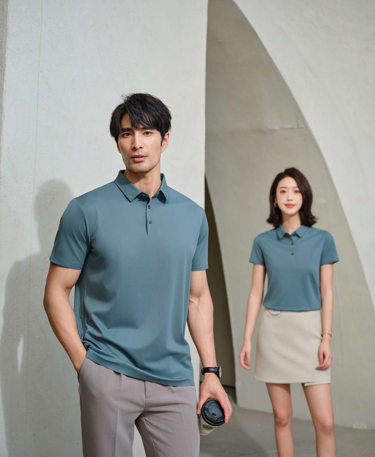Cross-border high-quality 5A200 brocade ammonia seamless solid color round neck seamless, high-end quick-drying ice cool silk men's short-sleeved, high-end occasion men's casual wear, comfortable, breathable and fashionable new style Item Picture