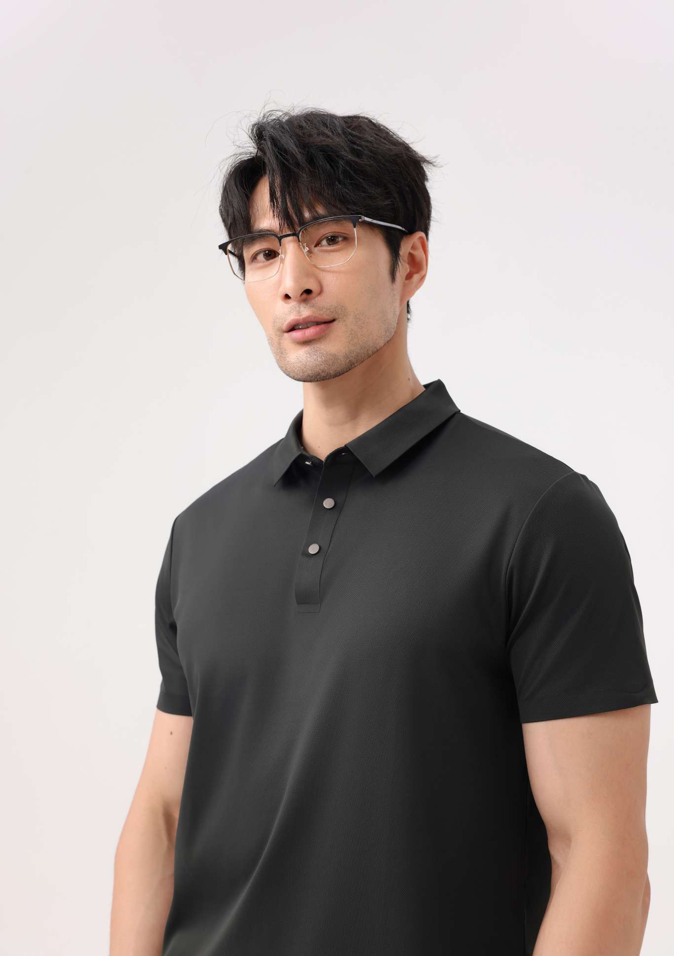 Cross-border high-quality 5A200 brocade ammonia seamless solid color round neck seamless, high-end quick-drying ice cool silk men's short-sleeved, high-end occasion men's casual wear, comfortable, breathable and fashionable new style detail image 12