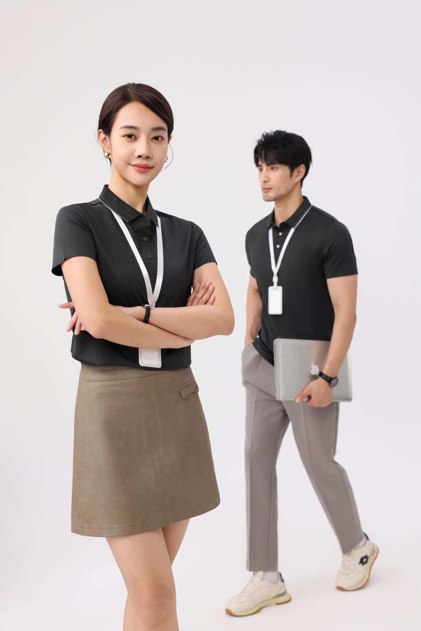 Cross-border high-quality 5A300 brocade ammonia seamless solid color round neck seamless, high-end quick-drying ice cool silk men's short-sleeved, high-end occasion men's casual wear, comfortable, breathable and fashionable new style detail image 15