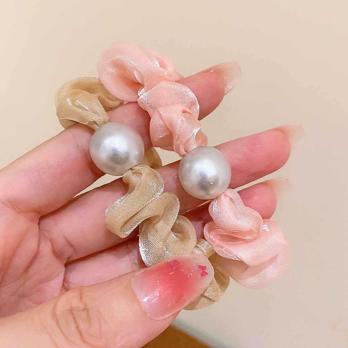 Korean-style super fairy organza imitation pearl hair bands, hair ties, high-end hair accessories, bun hair ties, and leather bands detail image 4