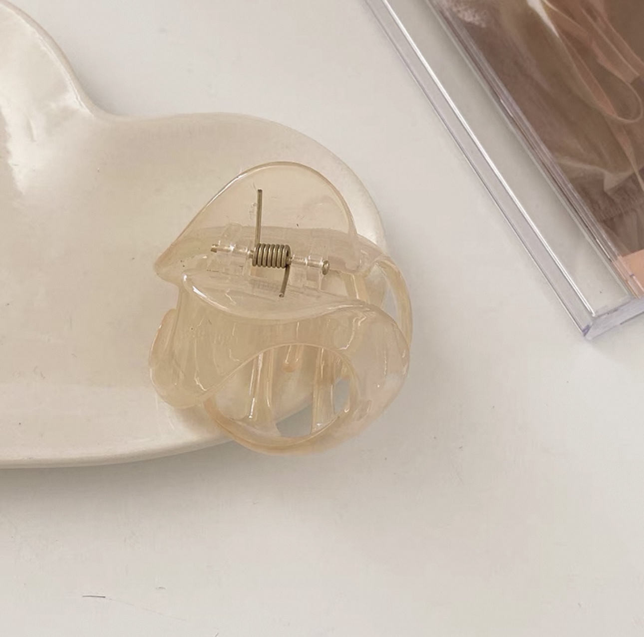 韩国高马尾神器固定美拉德抓夹发饰小号秋冬盘发发夹头饰无痕女详情图5