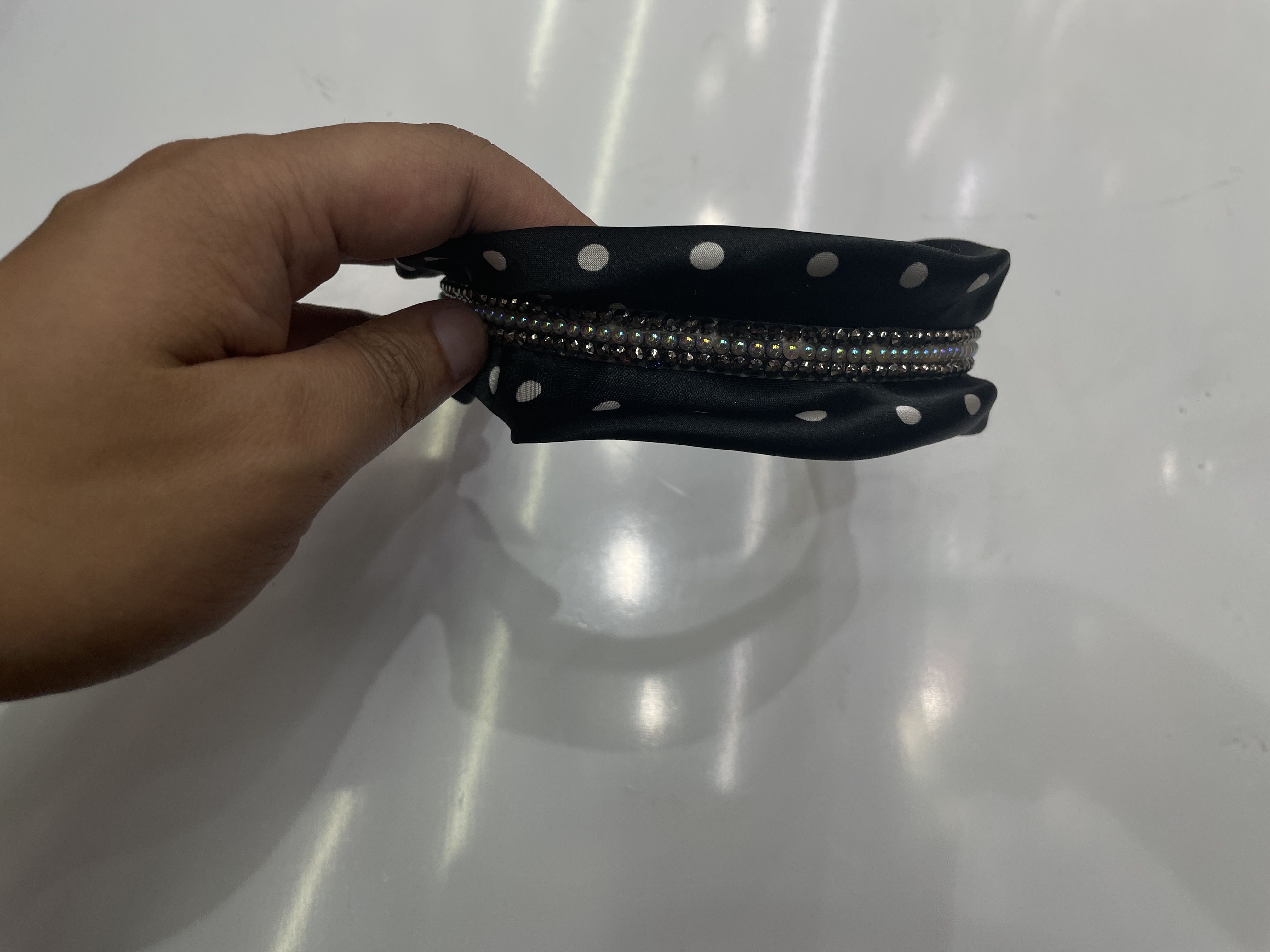 韩版女士拼接发箍 发卡珍珠点缀 头箍毛发箍设计 儿童发箍时尚配饰发卡女士拼接韩版发箍儿童发箍毛发箍发卡女士拼接韩版头箍珍产品图