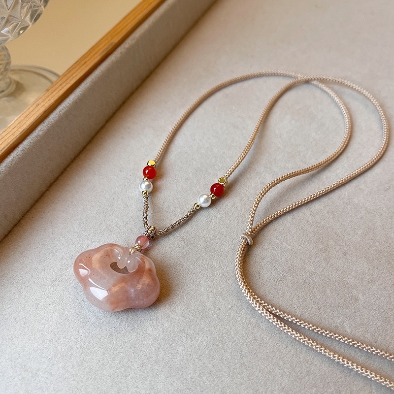 2025 New Chinese-style Xiangyun Ruyi Lock necklace for women, light luxury, niche collarbone chain pendant, braided rope pink necklace Item Picture