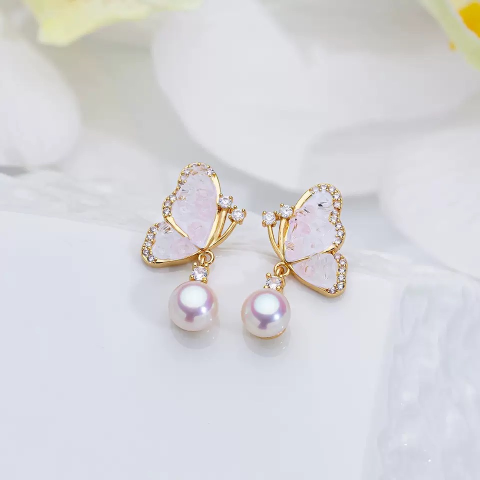 The Weishiliya Ice Crystal Natural freshwater Pearl Earrings S925 silver needle gradient color earrings for women exude a sense of high-end sophistication Item Picture